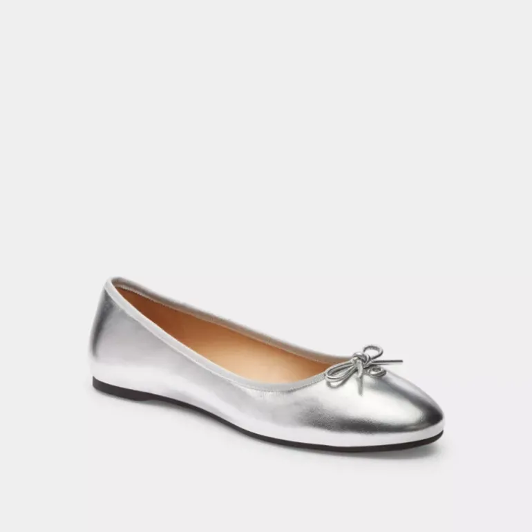 Abigail Flache Schuhe*COACH Outlet