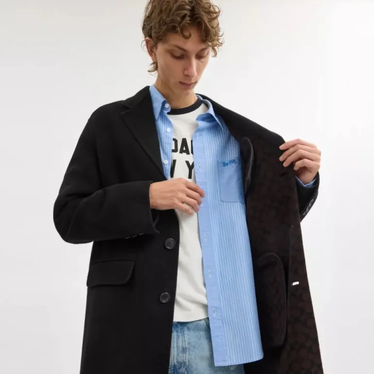 Doppelseitiger Mantel aus Wolle*COACH Hot