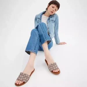 Holly Sandale Aus Textilem Signature Jacquard*COACH Online