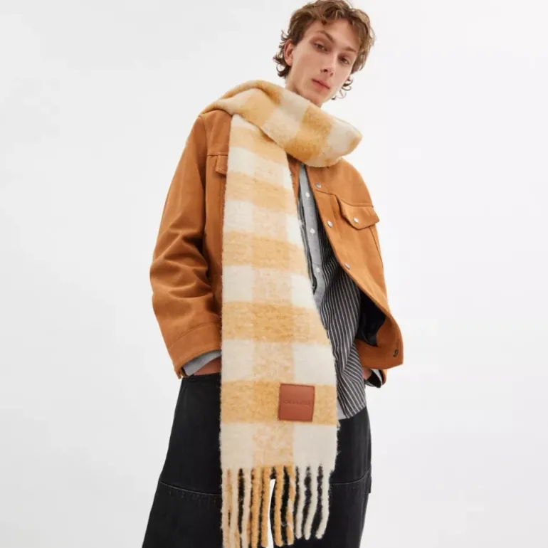 Karierter Oversize-Schal mit Lederaufnäher*COACH Sale
