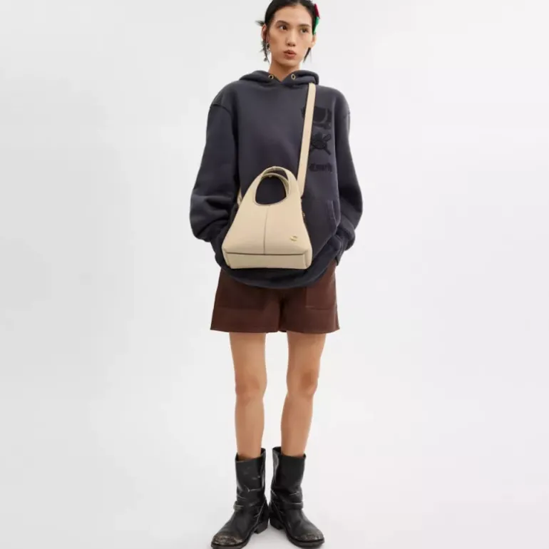 Lana Shoulder Bag 23*COACH Clearance