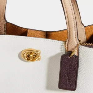 Willow Tote 24 In Blockfarben*COACH Best